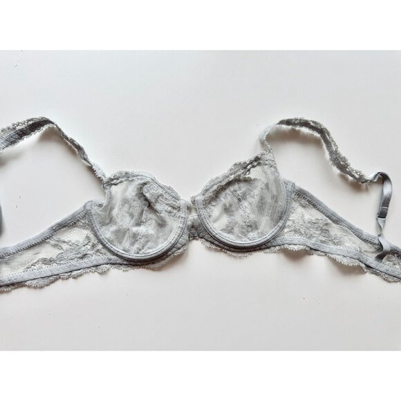 Vintage LA PERLA Silver Sage Green Stretch Lace Demi Balconette Bra, Size 3 - Picture 9 of 16